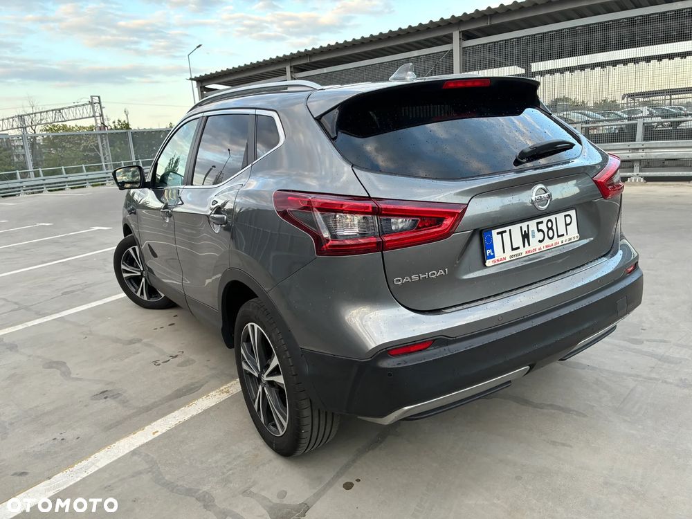 Nissan Qashqai 1.3 DIG-T N-Connecta - 4