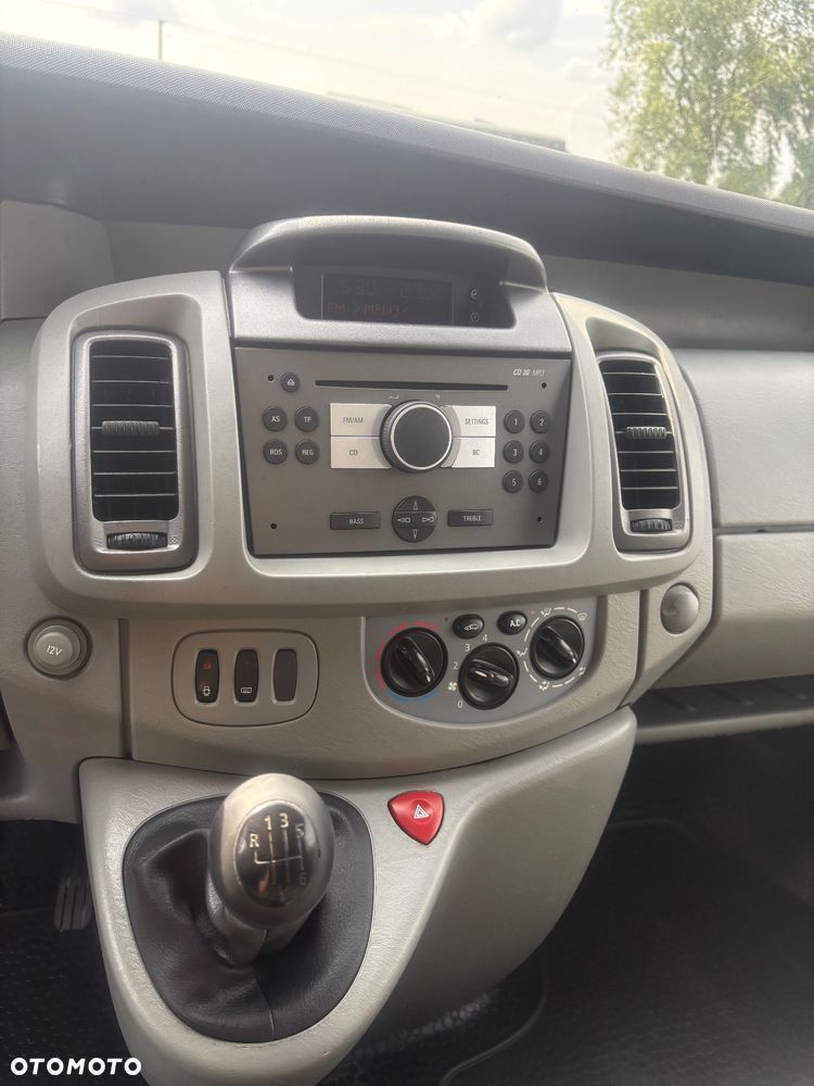 Opel Vivaro - 6
