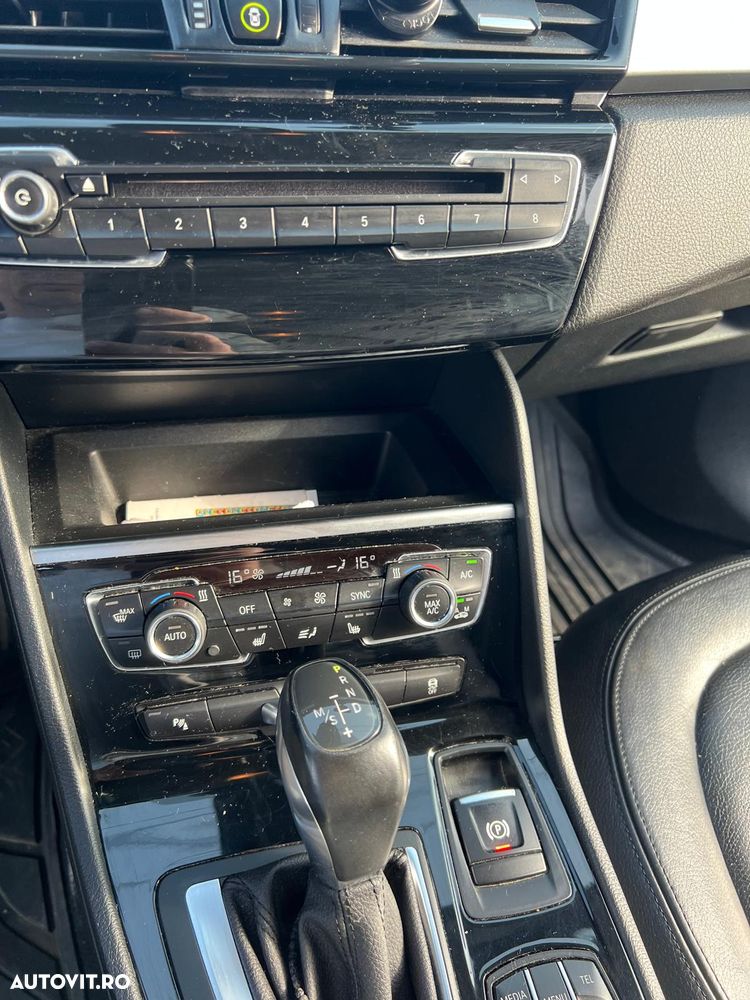 BMW Seria 2 218d Aut. Advantage - 36