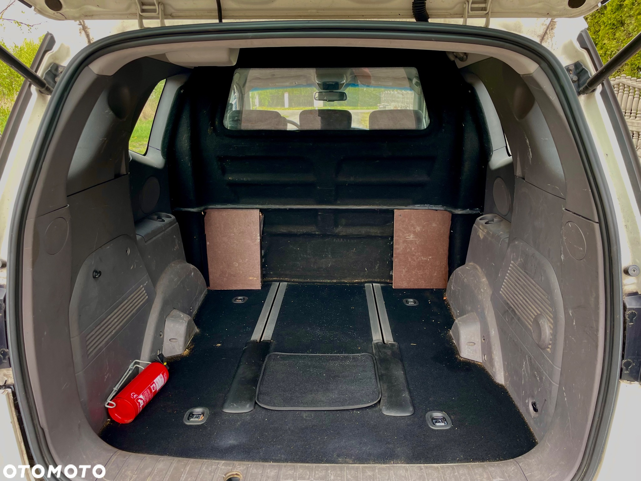 SsangYong/KGM Rodius - 8