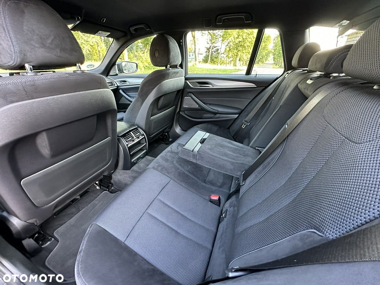 BMW Seria 5 - 24