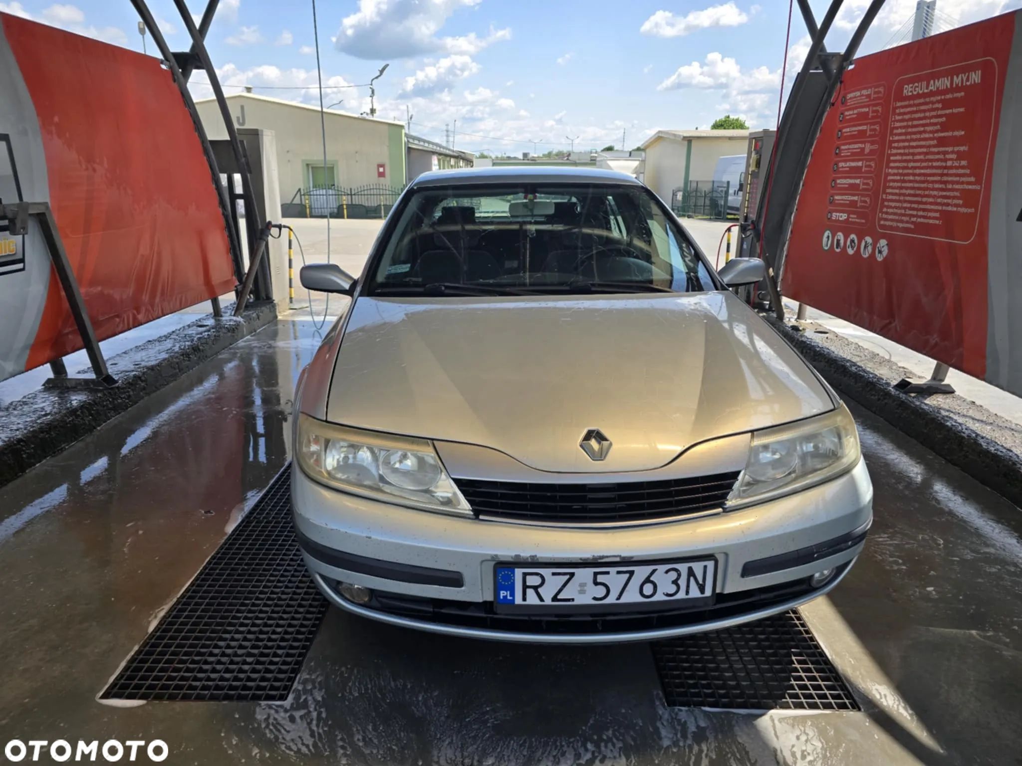 Renault Laguna 1.6 Concorde - 1