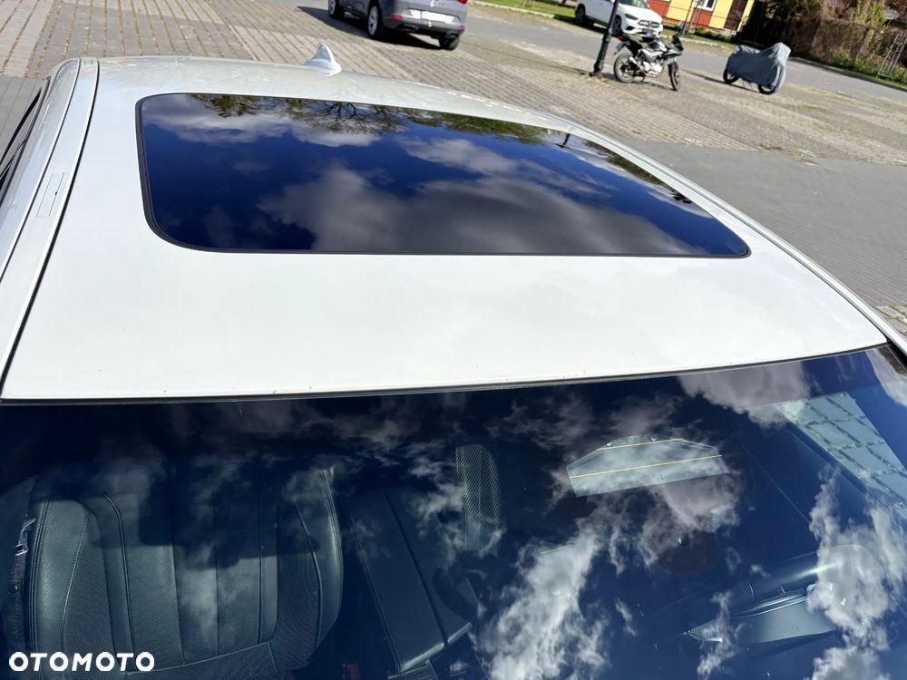 BMW Seria 5 520d xDrive MHEV M Sport sport - 12
