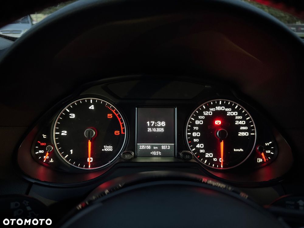 Audi Q5 2.0 TDI quattro S tronic - 24