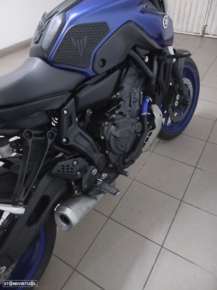 Yamaha MT-07 - 7