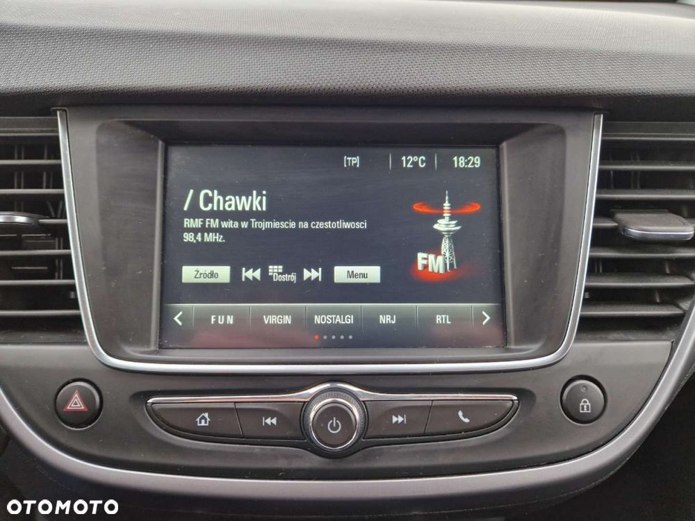 Opel Crossland X - 14