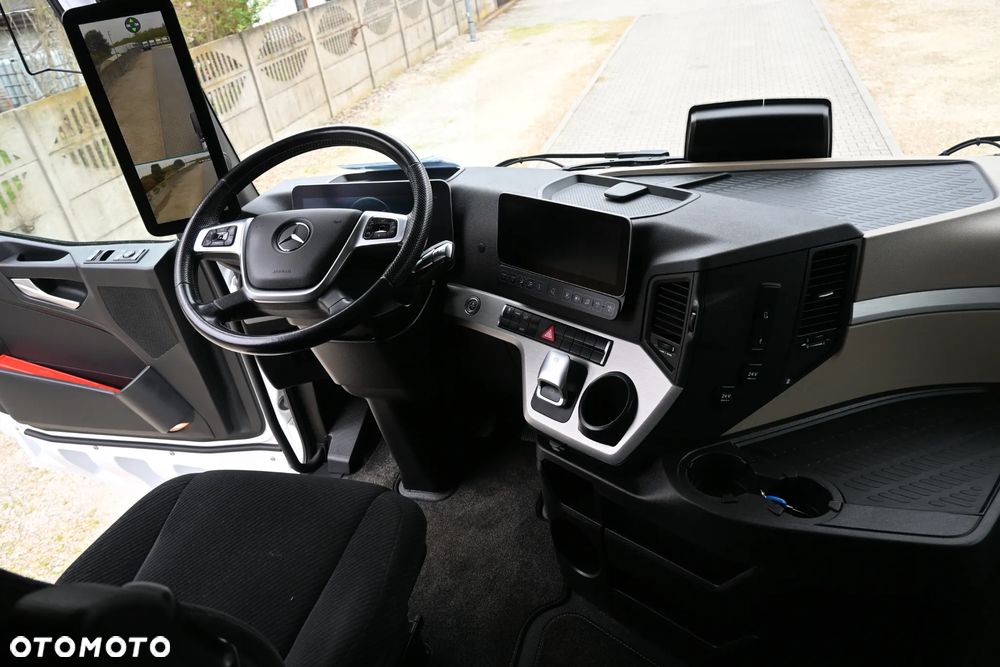 Mercedes-Benz Actros L - 20