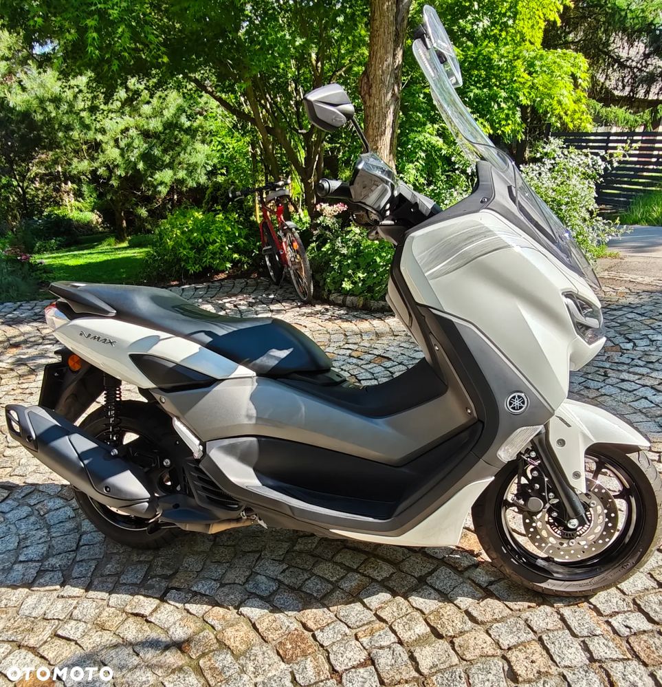 Yamaha NMAX - 2