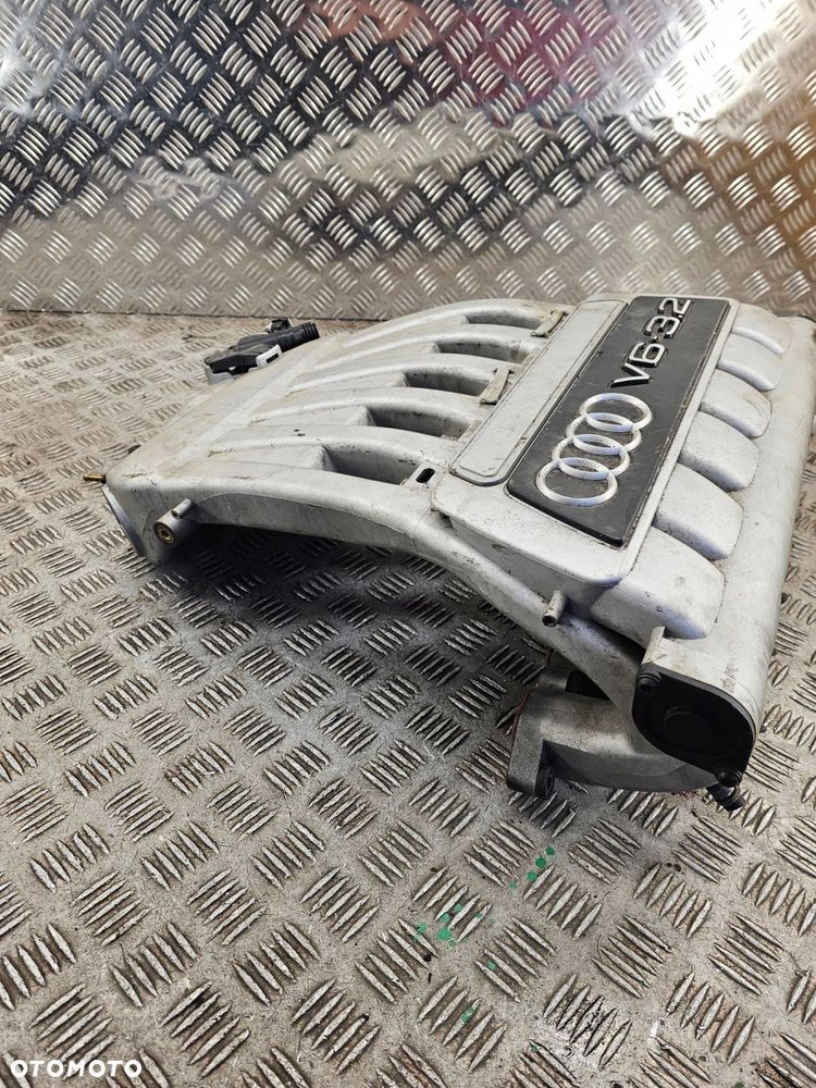 audi a3 8p tt 8n 8j eos golf iv v r32 3.2 v6 kolektor ssący 022133203g - 8