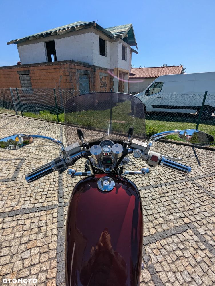 Suzuki Intruder - 2