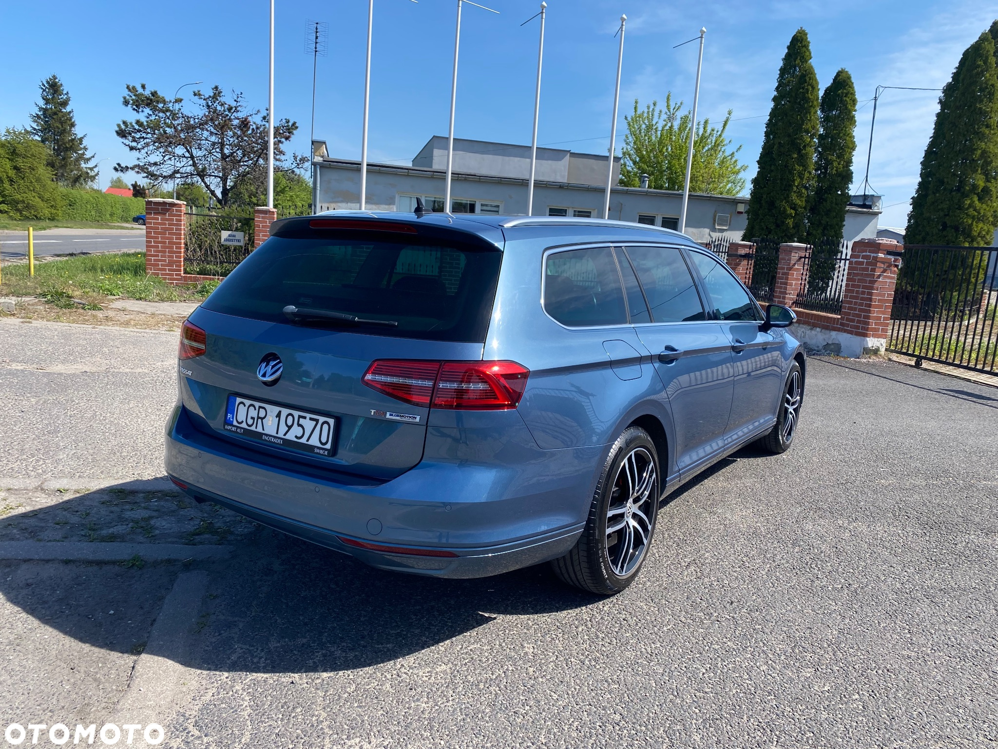 Volkswagen Passat Variant 1.6 TDI (BlueMotion Technology) Comfortline - 2