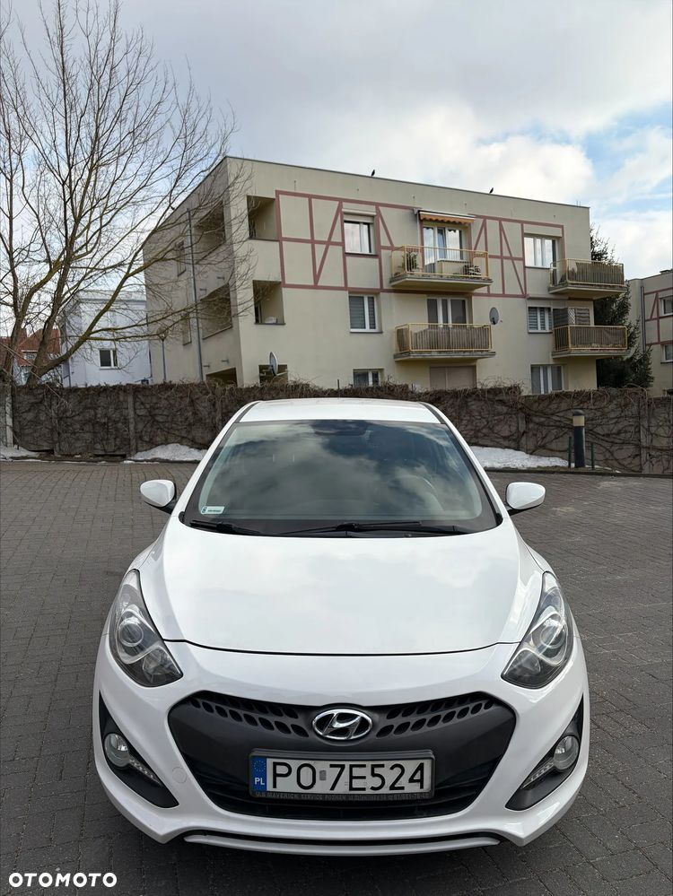 Hyundai i30 1.6 Classic + - 3