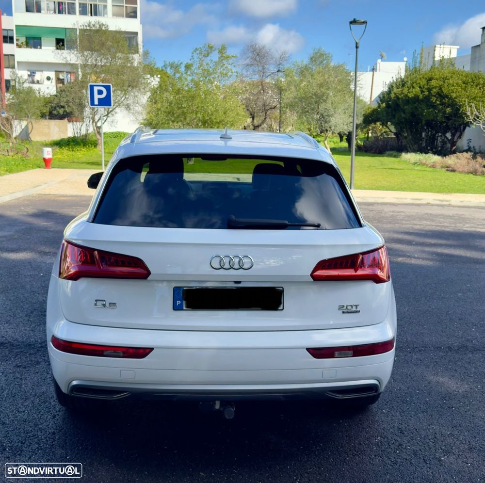 Audi Q5 2.0 TFSI quattro S tronic design - 3
