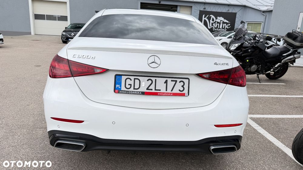 Mercedes-Benz Klasa C 300 d mHEV 4-Matic AMG - 14