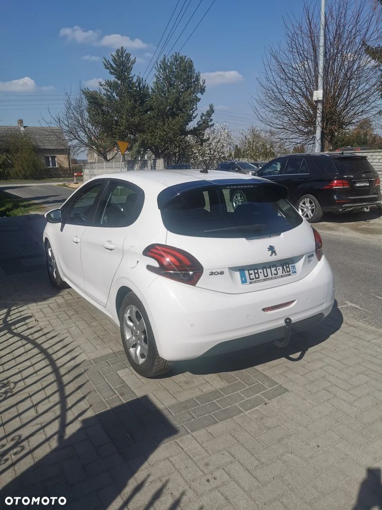 Peugeot 208 1.6 BlueHDi Active - 13