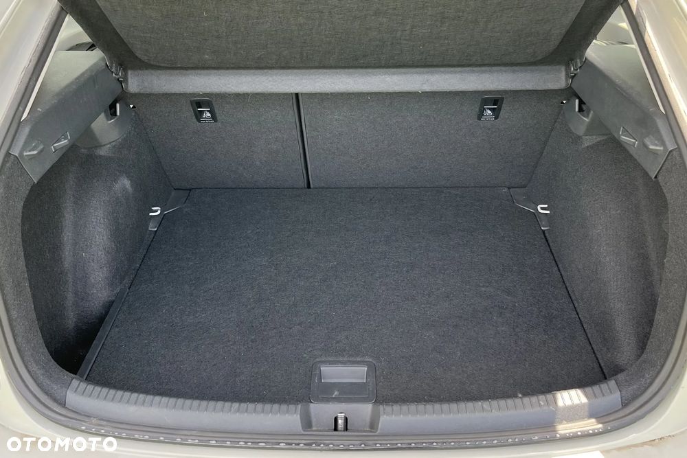 Volkswagen Taigo 1.0 TSI Style DSG - 14