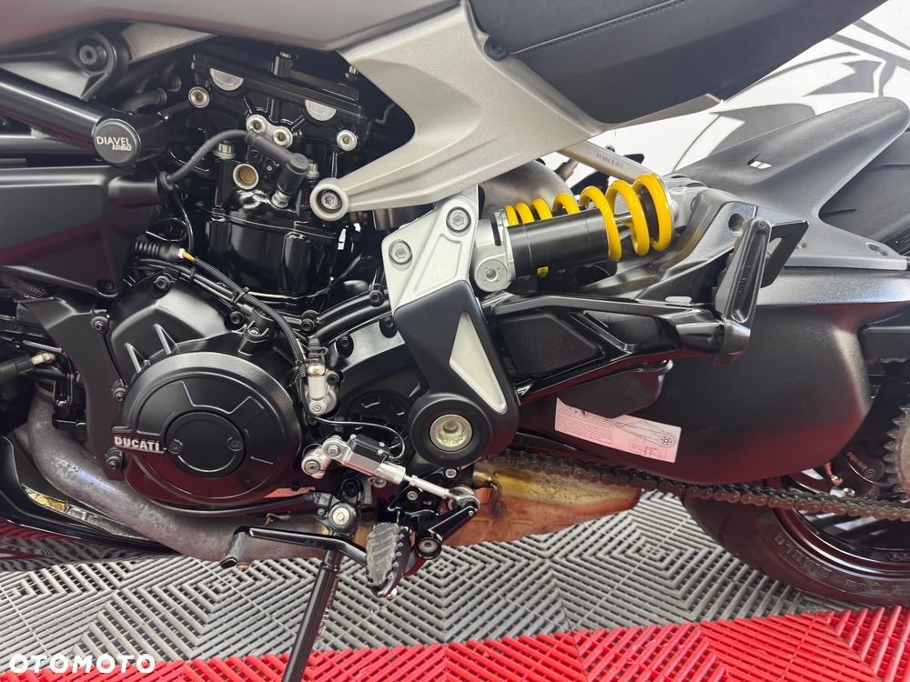 Ducati Diavel - 19