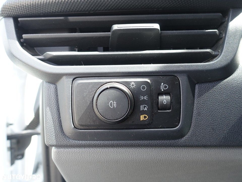 Ford Transit Custom - 10