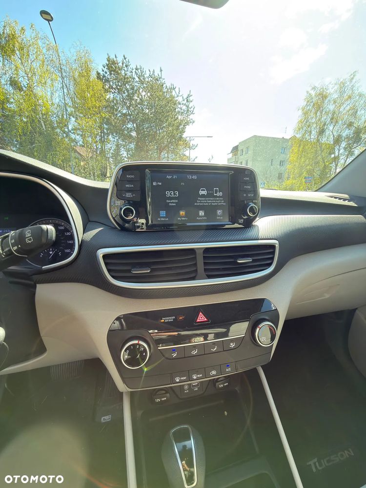 Hyundai Tucson - 16