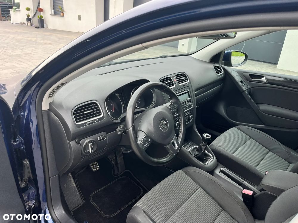 Volkswagen Golf 1.6 TDI DPF BlueMotion Technology Trendline - 10