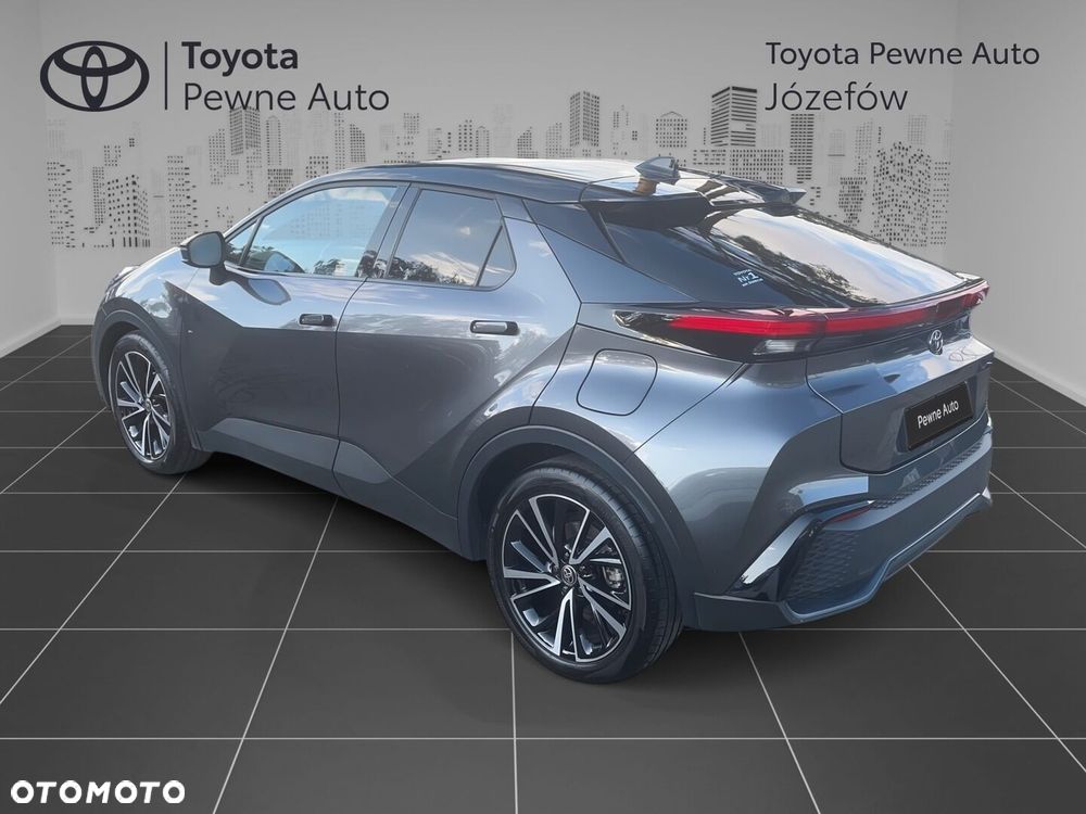 Toyota C-Hr 2025 photo 2