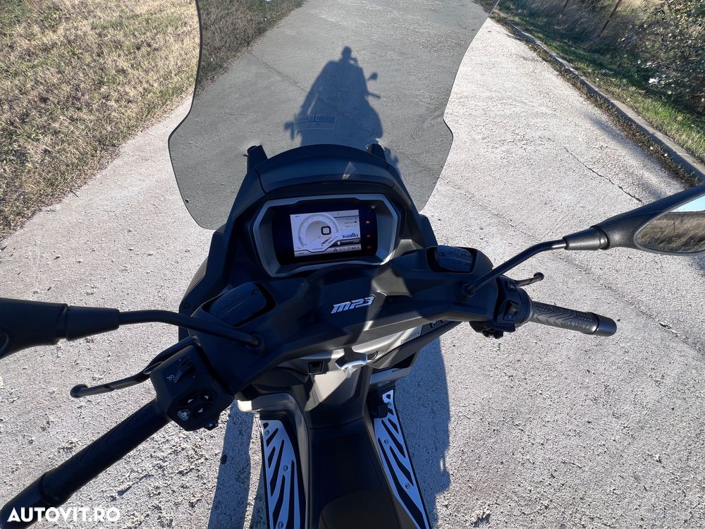 Piaggio MP3 530 HPE Exclusive - 10