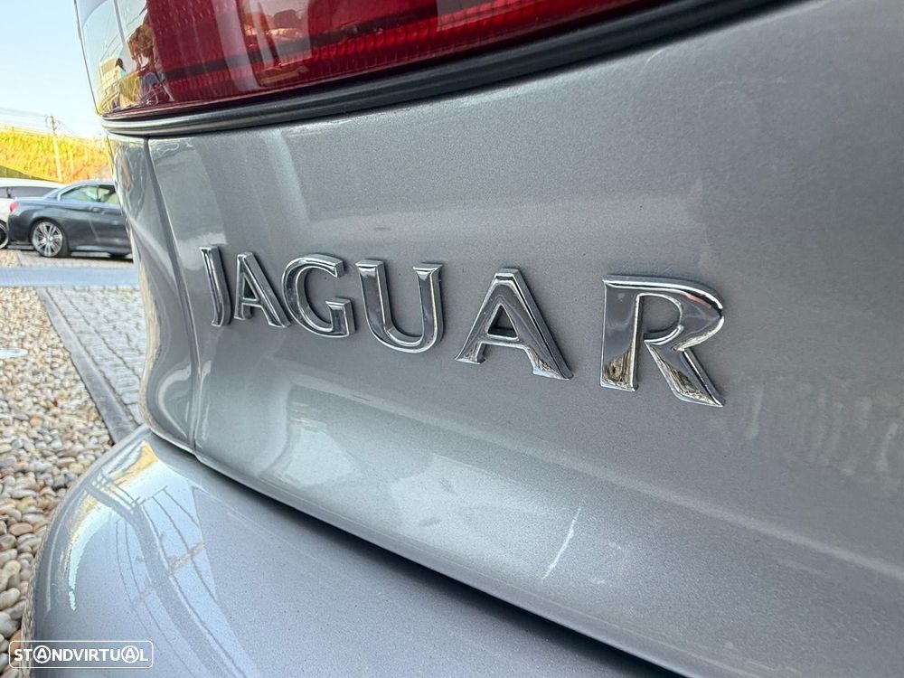 Jaguar XK XKR 4.0 Convertible - 19