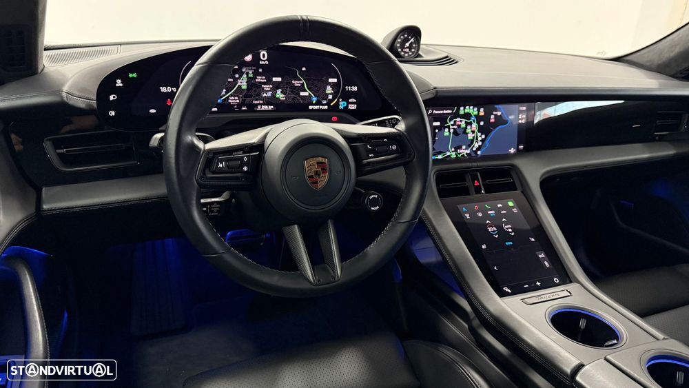 Porsche Taycan Sport Turismo GTS - 21