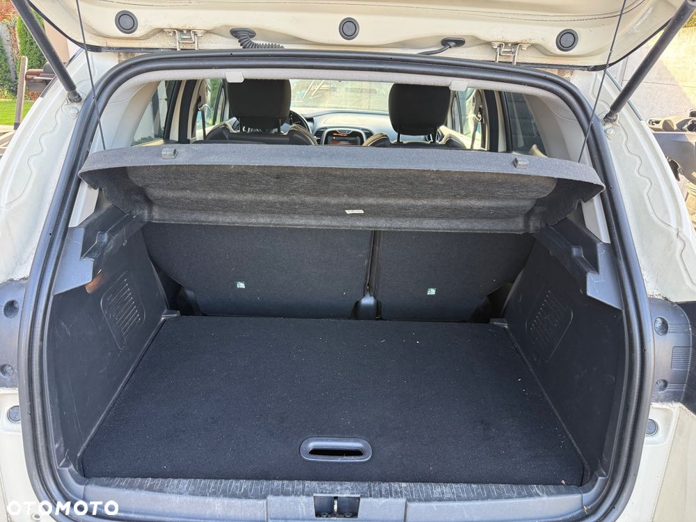 Renault Captur - 23