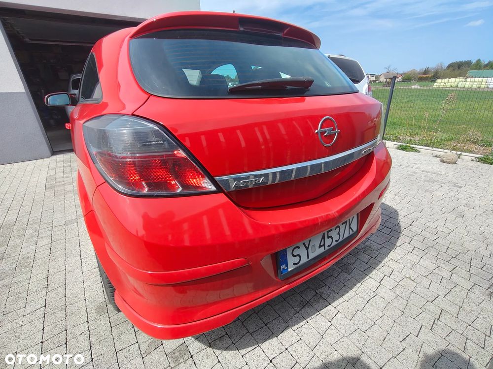 Opel Astra 1.6 Turbo Cosmo - 6