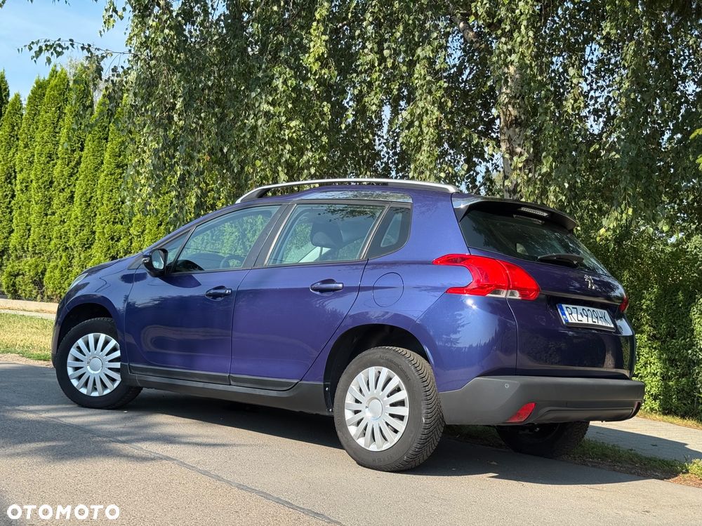 Peugeot 2008 - 6