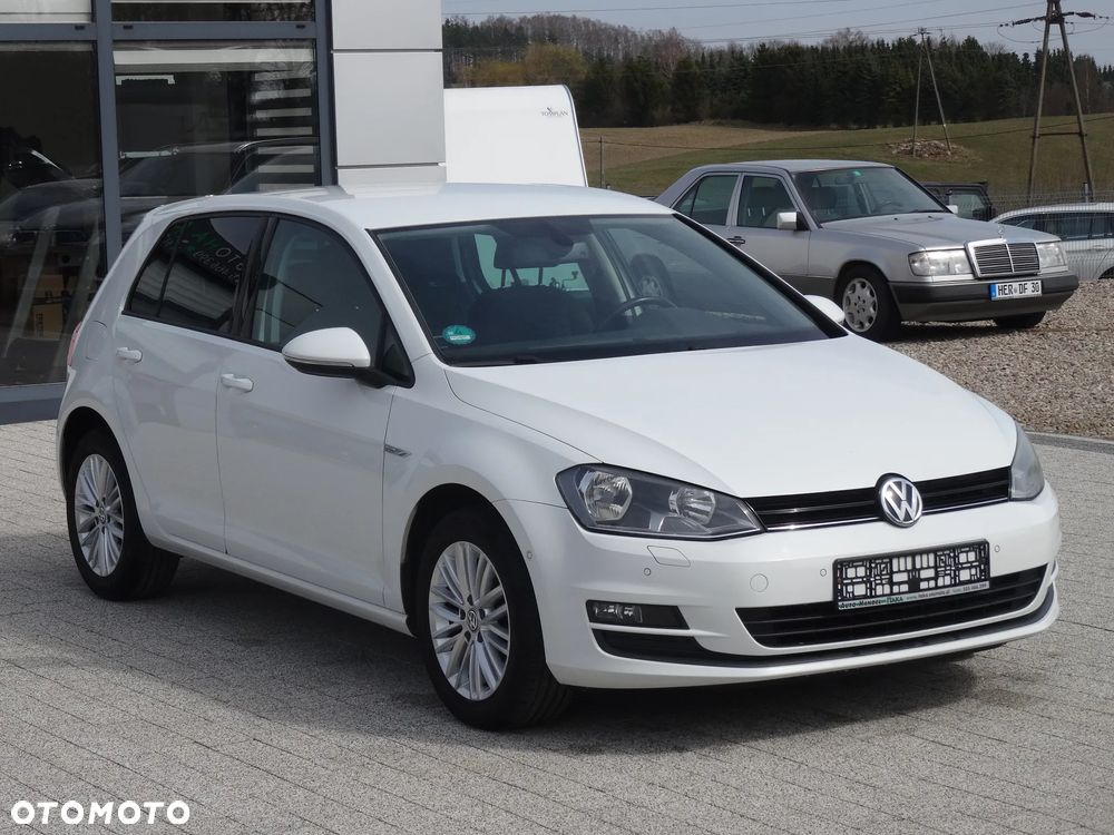Volkswagen Golf 1.2 TSI BlueMotion Technology Cup - 4