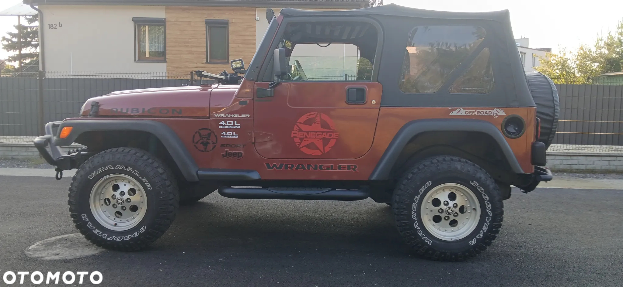 Jeep Wrangler - 8