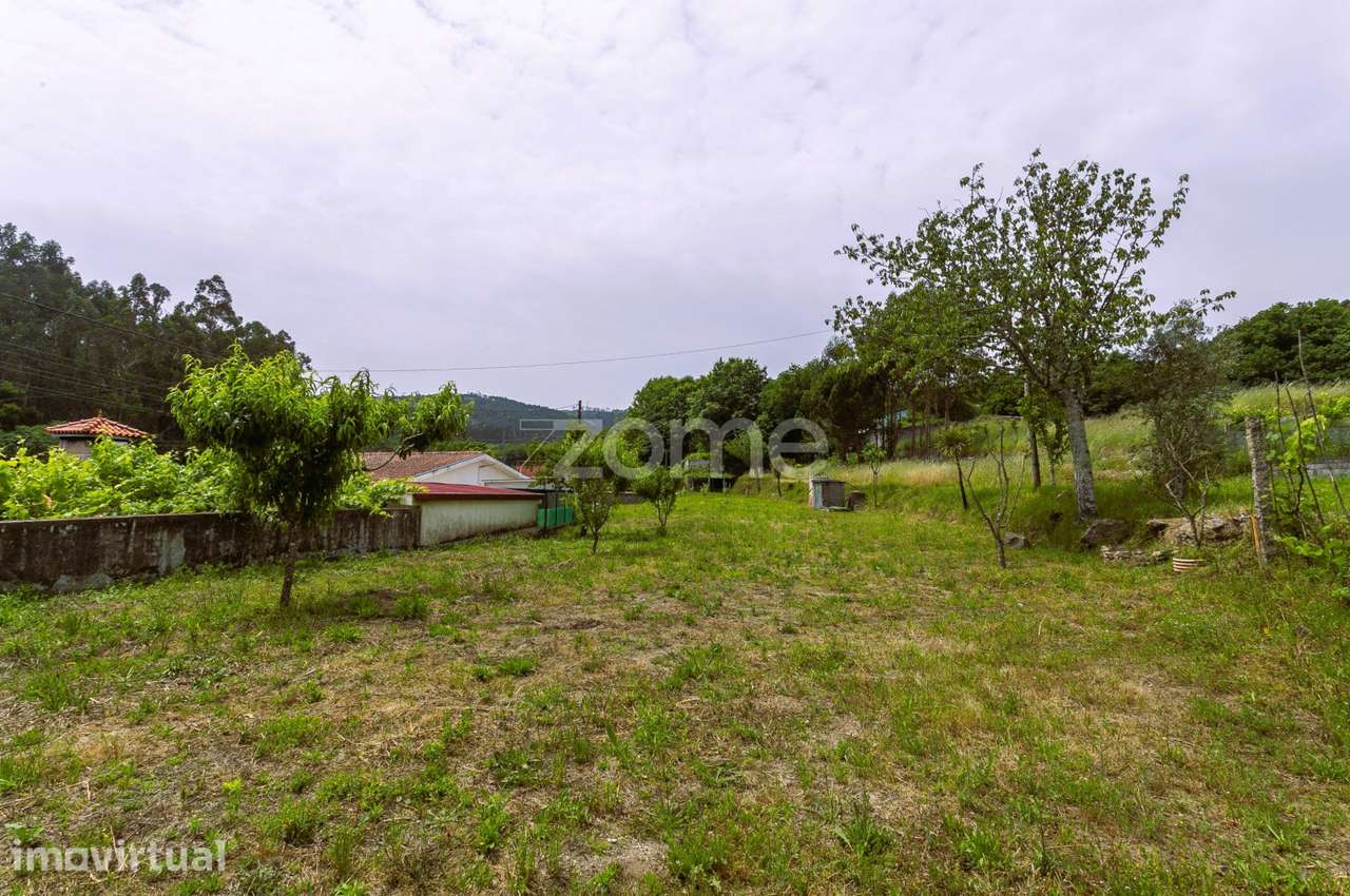 Moradia + Terreno com Horizonte Verde a Perder de Vista | Penafiel - Grande imagem: 3/47