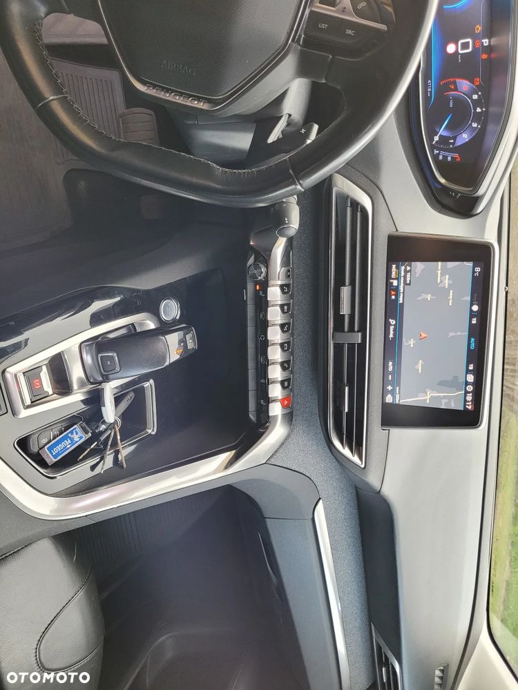 Peugeot 3008 1.6 THP Allure S&S EAT6 - 20