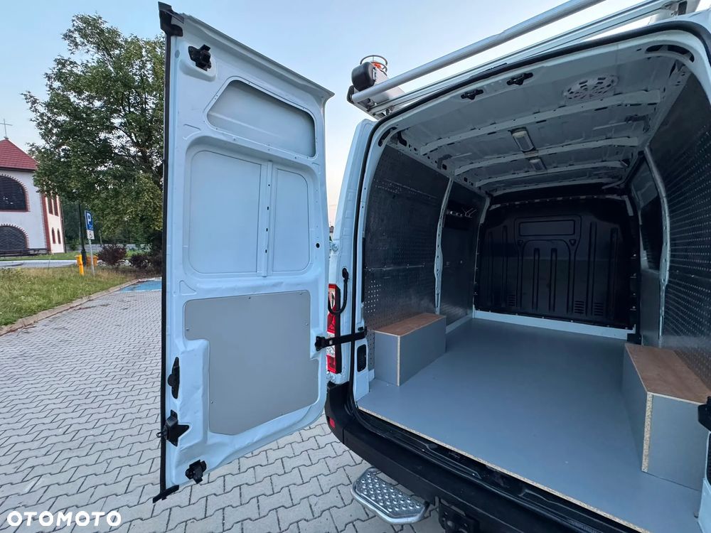 Renault MASTER L2H2 Klima Tempomat Kamera Navi Rury Furgon Hak Bagażnik Serwis - 17
