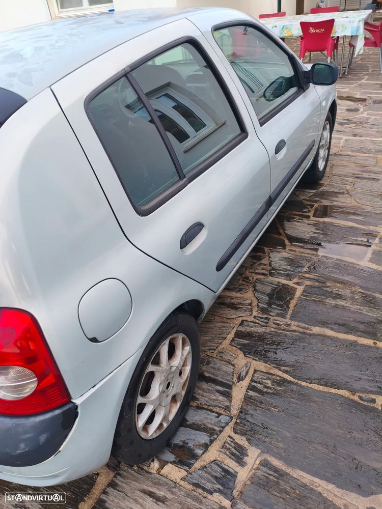 Renault Clio 1.2 Confort Authentique GPL - 7