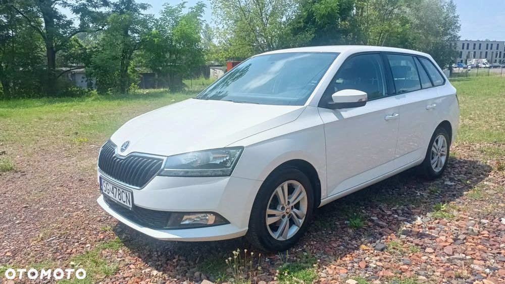 Skoda Fabia 1.0 TSI Essence - 1