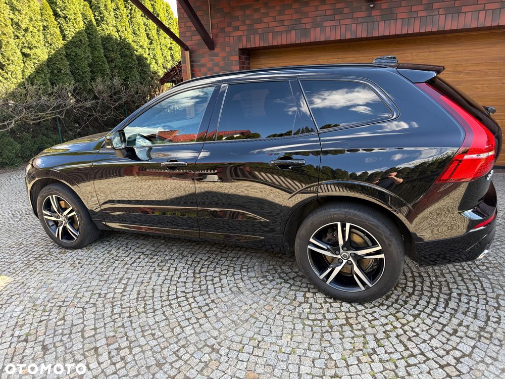 Volvo XC 60 B4 D AWD R-Design - 4