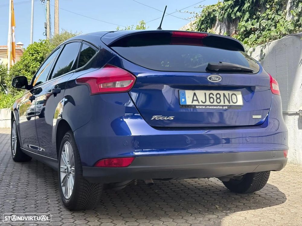Ford Focus 1.0 EcoBoost S&S COOL&CONNECT DESIGN - 23
