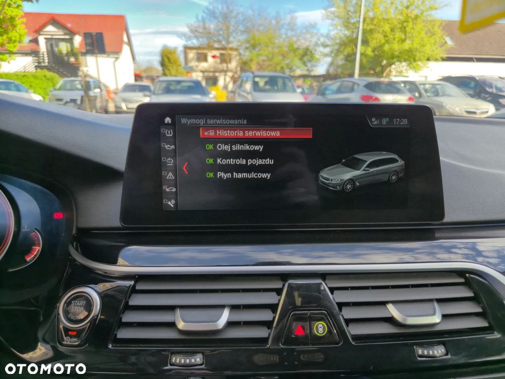 BMW Seria 5 520d Sport Line - 18