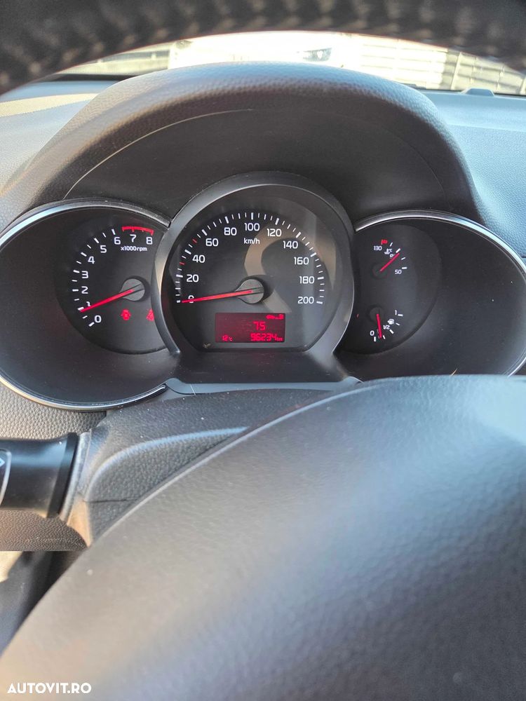 Kia Picanto 1.0 GSL Comfort - 9