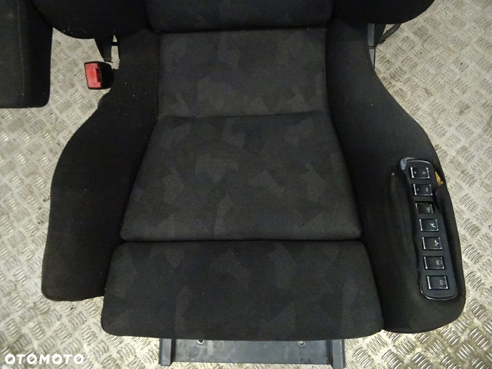 FOTEL LEWY DLA NIEPEŁNOSPRAWNEGO RECARO MERCEDES VITO VIANO W639 NR138 - 3