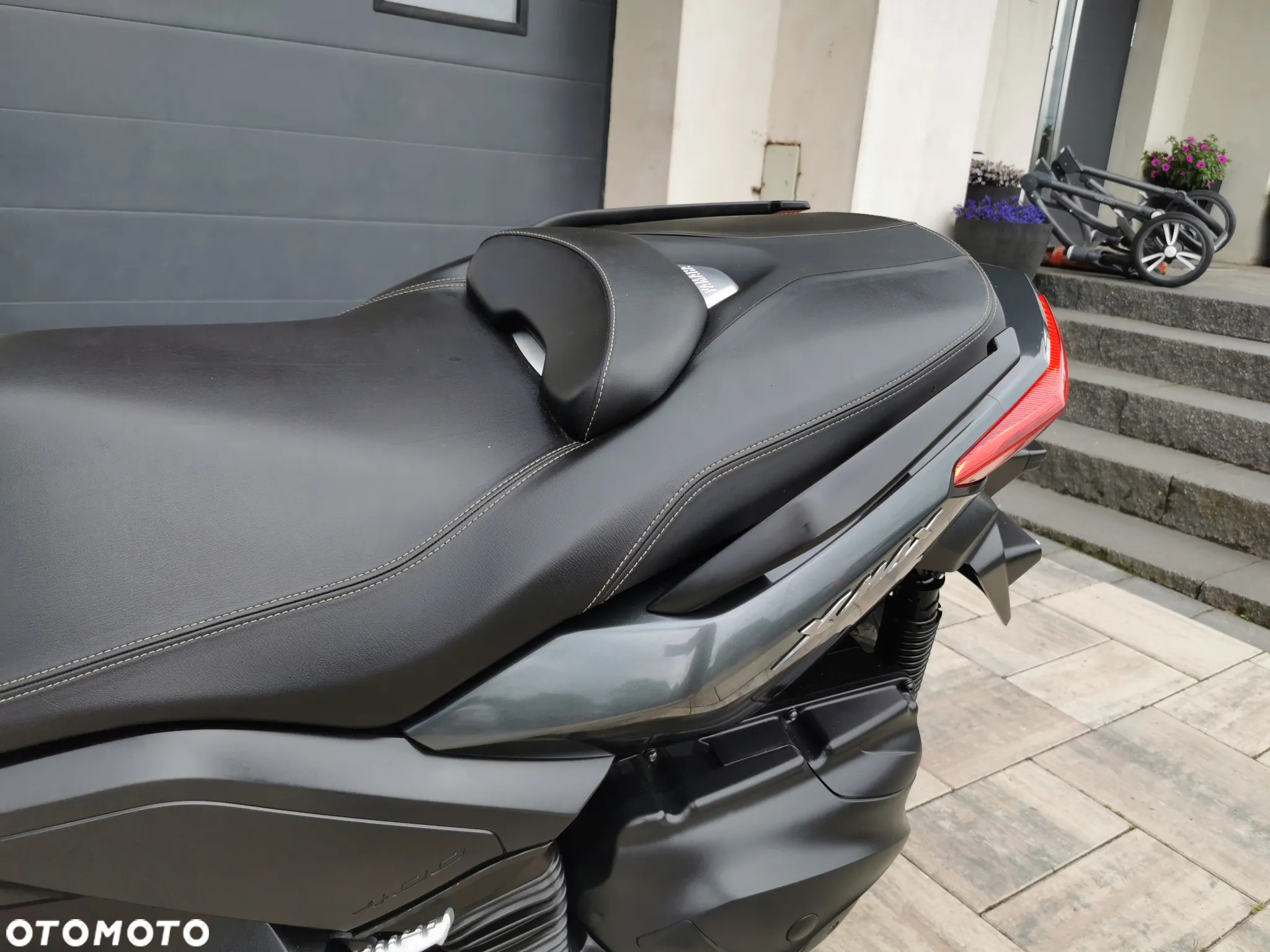Yamaha X-max - 8