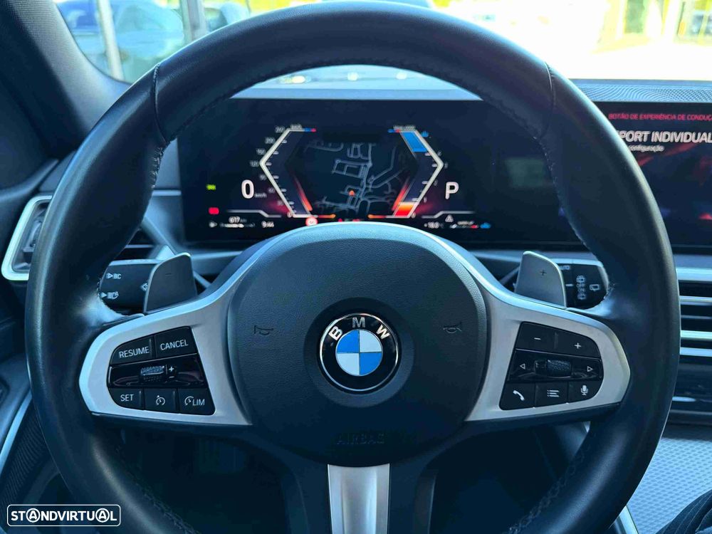 BMW 320 d Pack Desportivo M Auto - 10