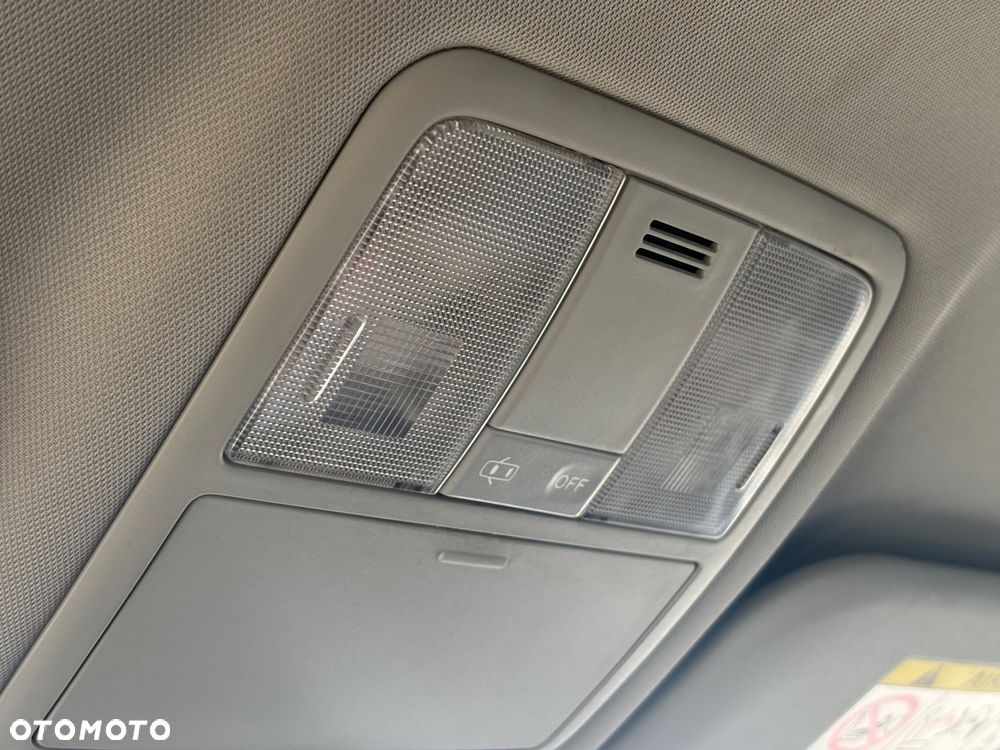 Toyota Avensis Touring Sports 1.6 D-4D Business Edition - 23