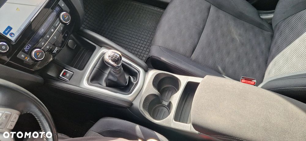 Nissan Qashqai 1.6 DIG-T Tekna - 19