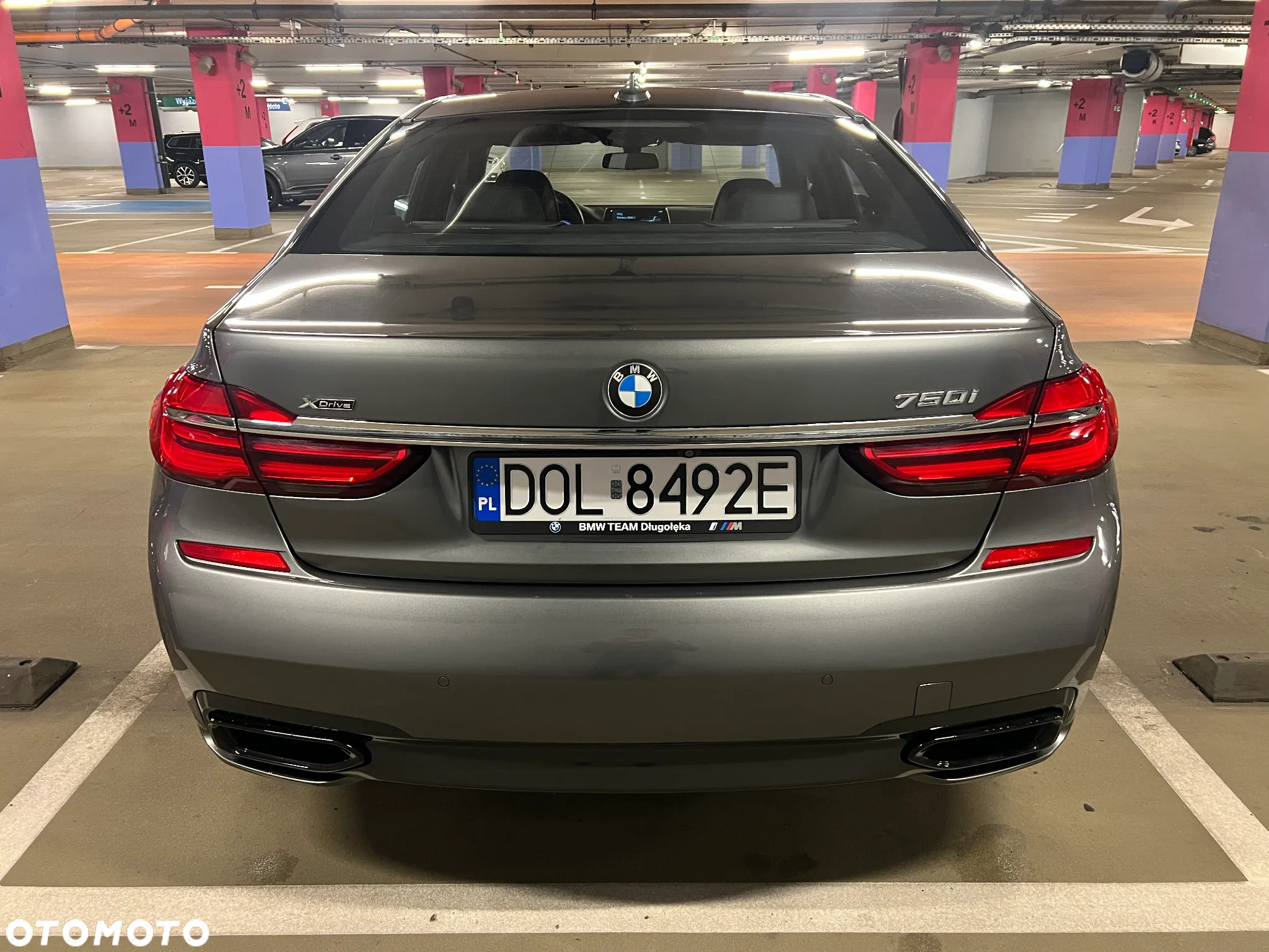 BMW Seria 7 750i xDrive - 2