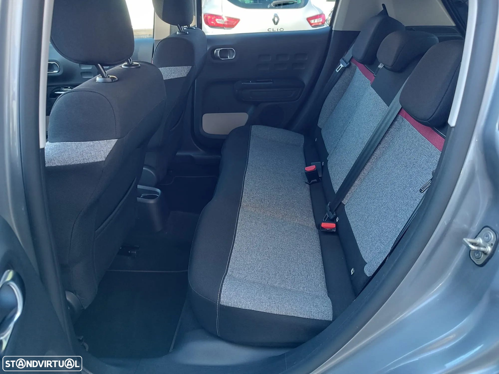 Citroën C3 1.2 PureTech C-Series - 11