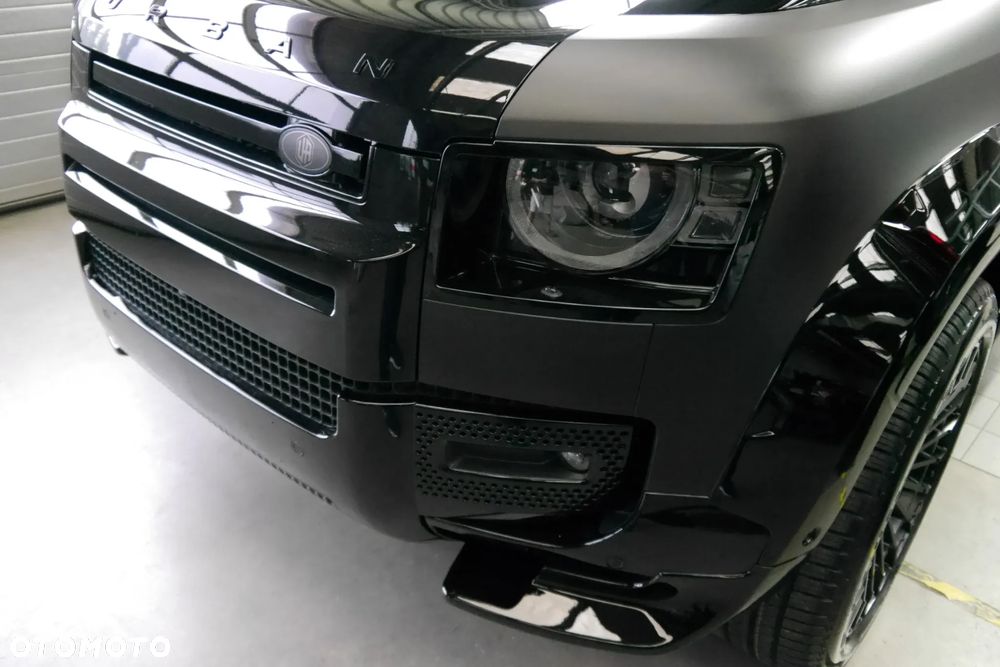 Land Rover Defender 3.0 D300 mHEV X-Dynamic SE - 6